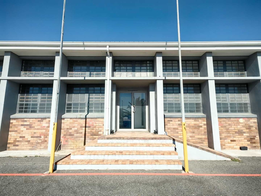 To Let commercial Property for Rent in University Estate Western Cape